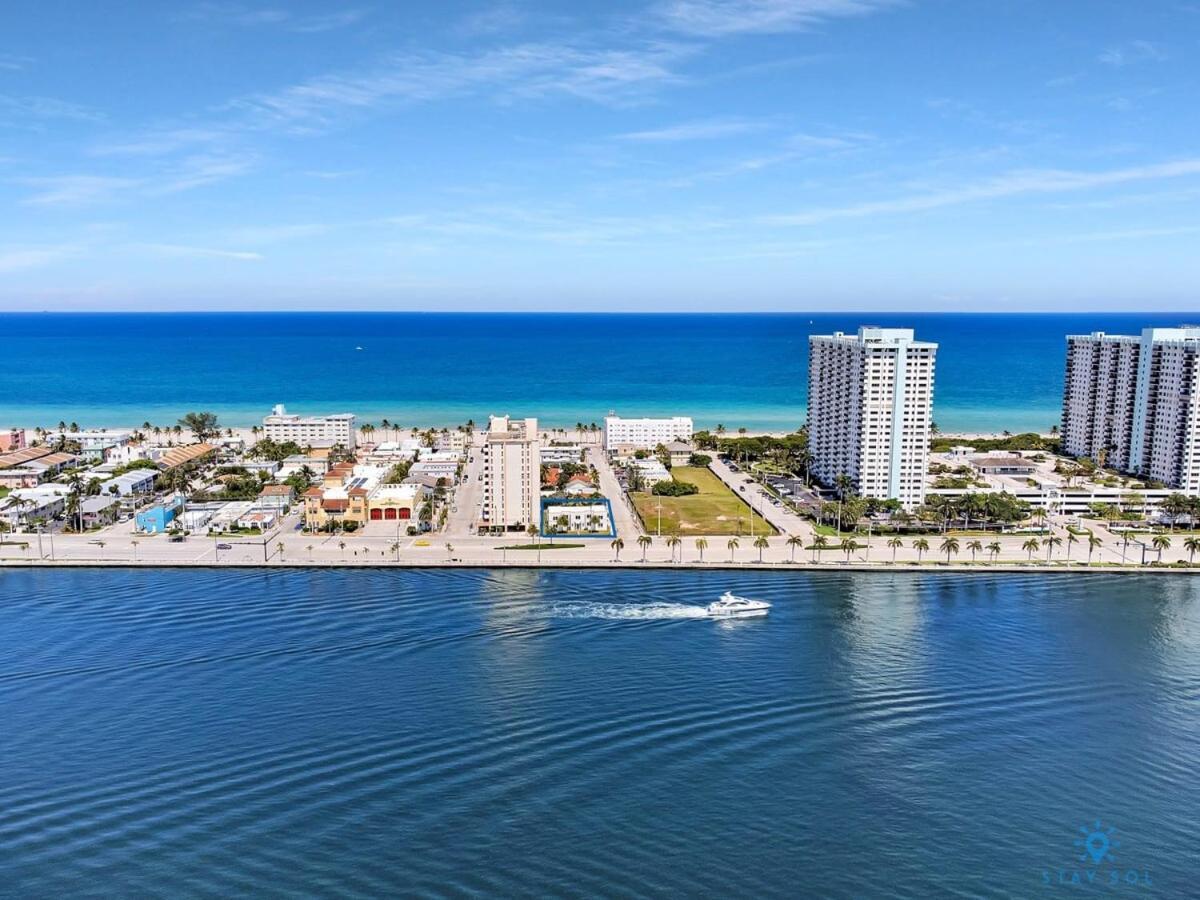 Free Parking, Bay View, Pool, Step To Beach Hollywood Exterior photo